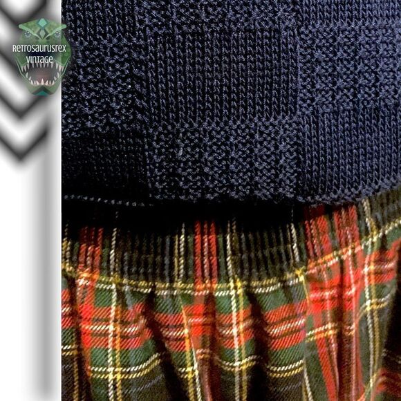 VINTAGE Oversized Sweater - Picture 3 of 6